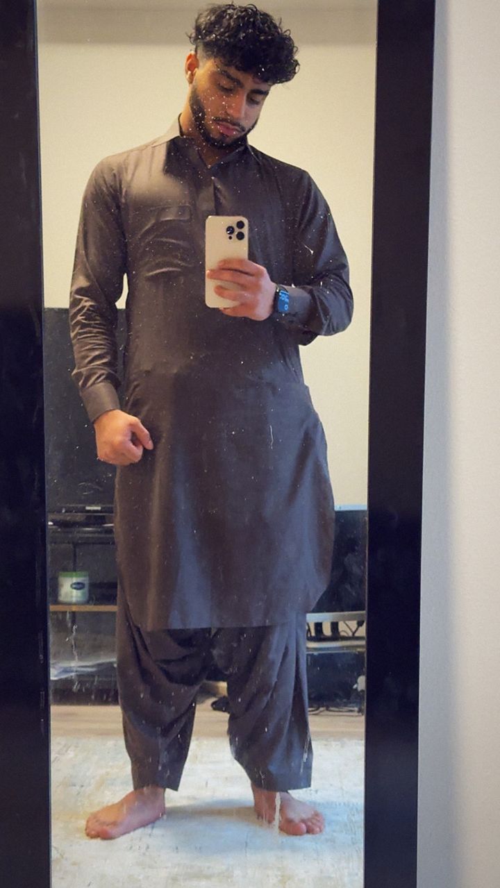 Young Momo (YNGM0M0) mirror fit check in a shalwar kameez